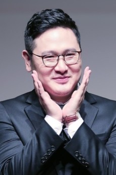 Yong-U Sin